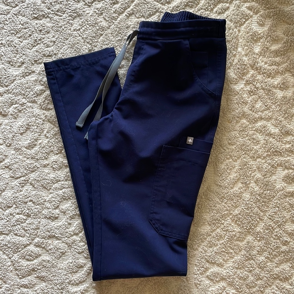 Figs yola skinny navy blue
